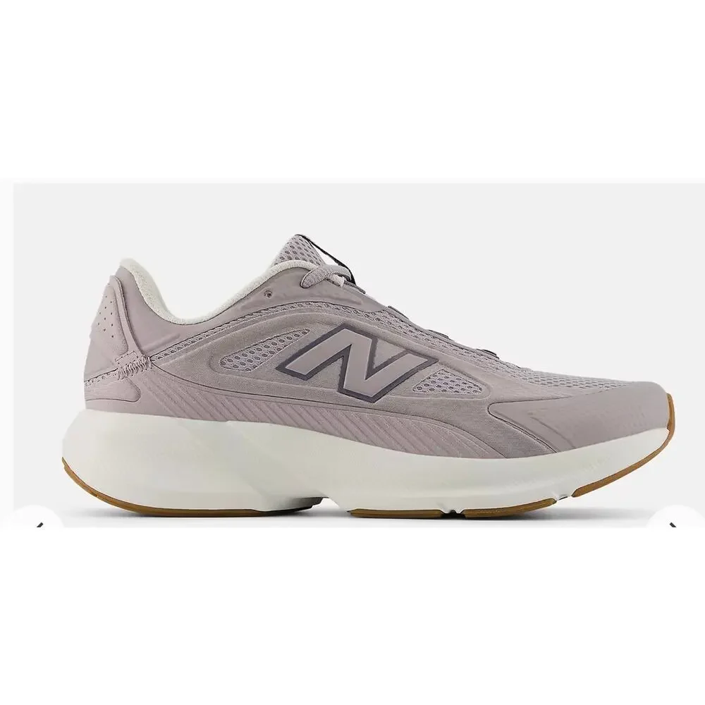New Balance CTLYST in Truffle salt with neptune grey and sea salt Size 10.5
